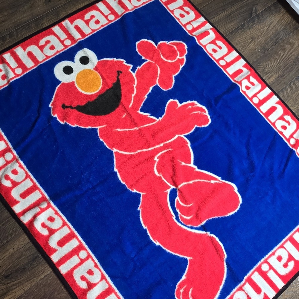 Owen 1990's Fuzzy Warm Blanket Sesame Street Tickle Me Elmo HA HA Fleece 60x48